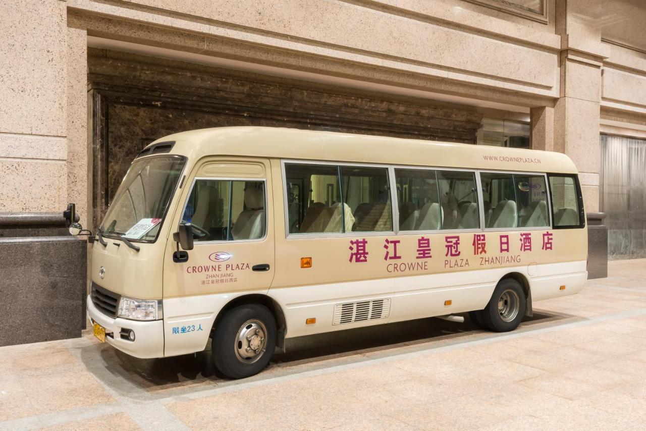 크라운 플라자 잔장 캉 이 호텔 외부 사진